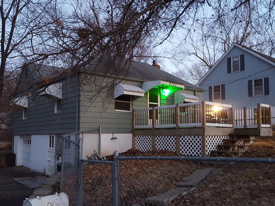 1st image of 2111 N 45th St