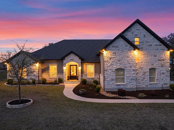 2nd image of 210 Miranda Way