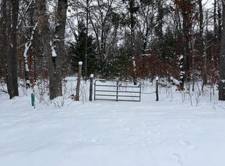 5222 S Broadway Ave, Idlewild, MI 49642