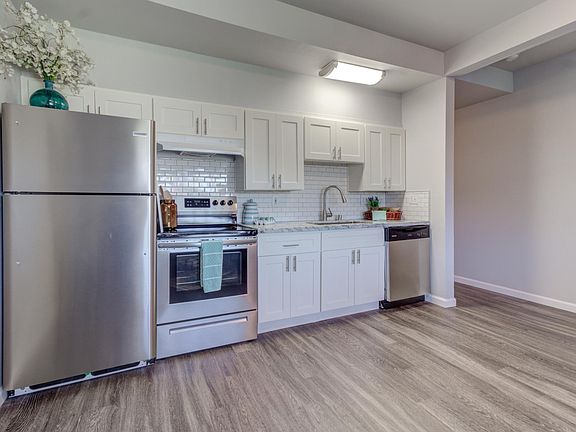 3rd image of 1501 S M St APT 4