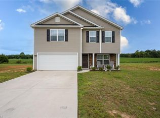 177 Naples Rd, Lexington, NC 27295