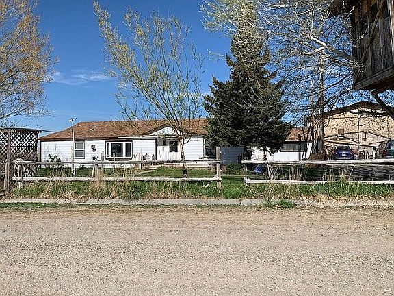5th image of 687 Sunnyview Dr