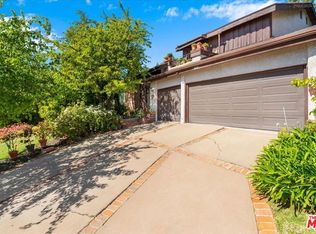 9697 Moorgate Rd, Beverly Hills, CA 90210