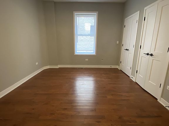 4th image of 1315 W Carmen Ave #3R