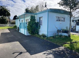 16345 Grootendorst Ln #4, Brookings, OR 97415