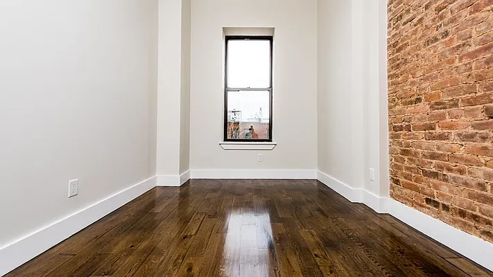 Rented by Nooklyn NYC LLC | media 22