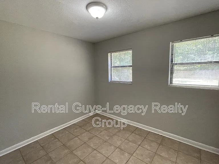 1738 Wright Ave #2 — Photo 7