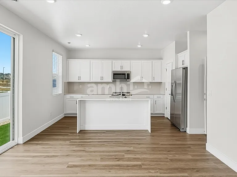 5498 W Damfield Ln — Photo 5