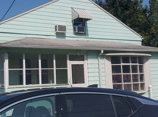 25 Providence Ave, Shelton, CT 06484