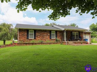 1833 Burns Rd, Radcliff, KY 40160