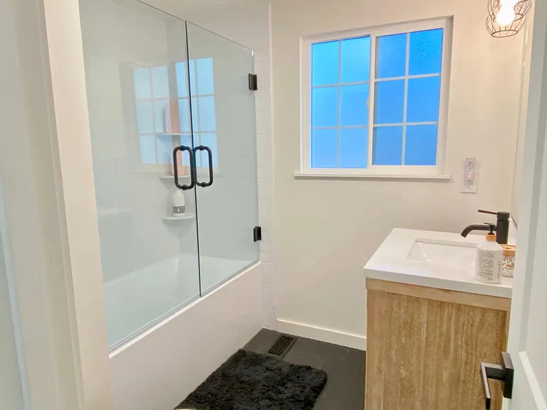 Upstairs bathroom