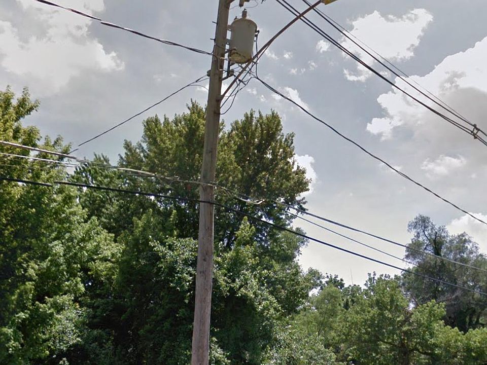 This is a property for sale by owner. Please call or email with any questions. Sale price $8500.