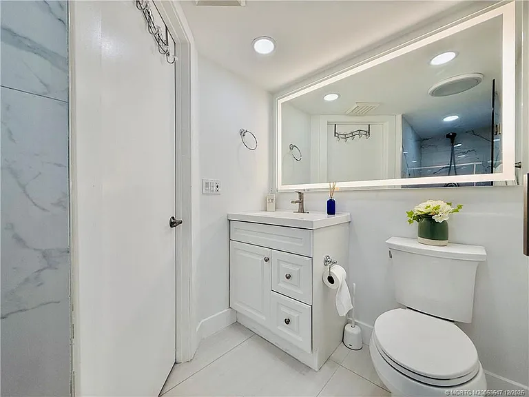 8800 S Ocean Dr #102 — Photo 74