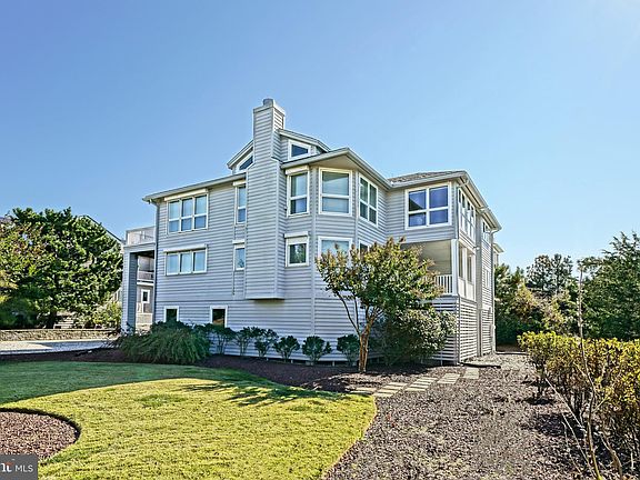 2nd image of 16 Bassett Ave