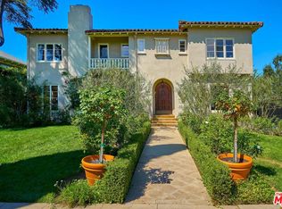 1841 Buckingham Rd, Los Angeles, CA 90019