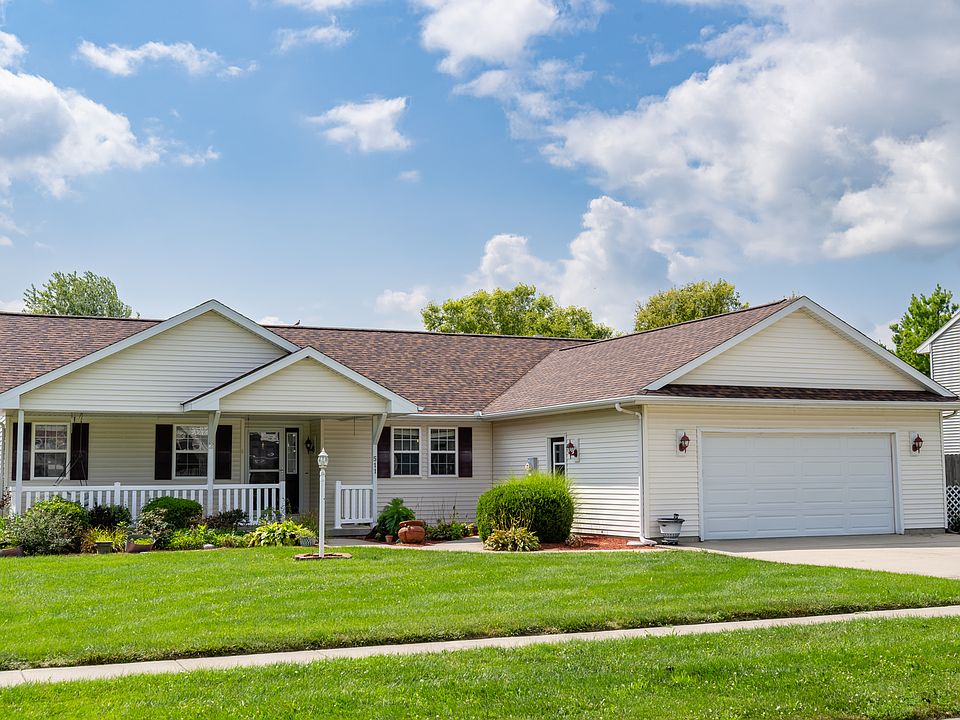1st image of 511 Winston Dr