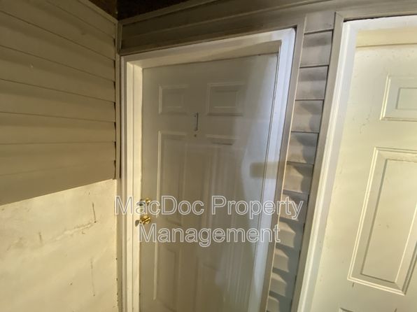 117 Berry St APT 1, Orange, VA 22960