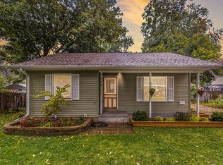 144 Floral Ave, Plainwell, MI