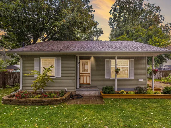 144 Floral Ave, Plainwell, MI 49080