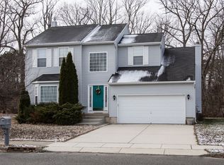 512 Linda Ln, Millville, NJ 08332