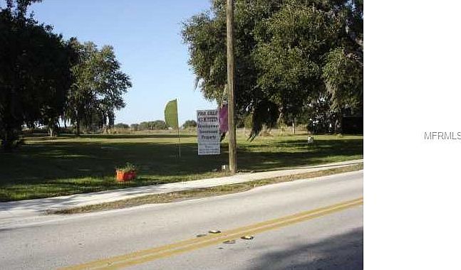 1st image of Lake Ariana Blvd