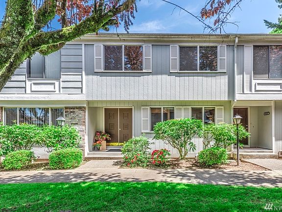 3rd image of 8646 Onyx Dr SW #C