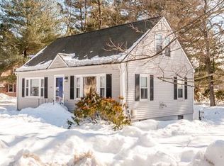 251 Shawsheen St, Tewksbury, MA 01876