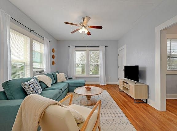 5th image of 240 Claremont Ave #1-4