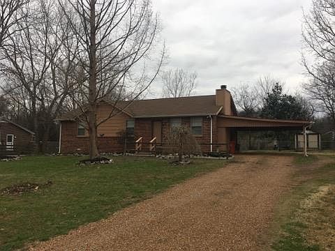 2nd image of 216 Jackson Ave