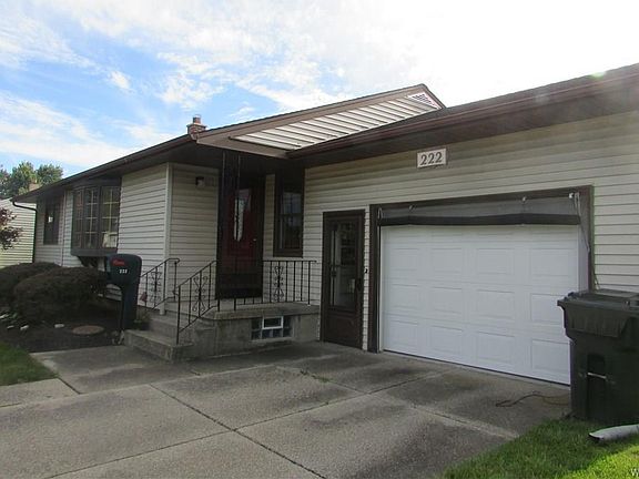 3rd image of 222 Belmont Ct W