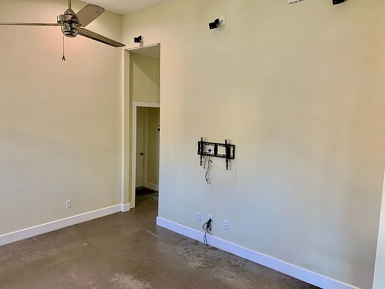 1163 Alamo St — Photo 14