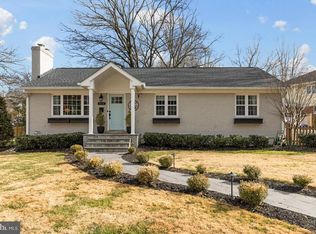 3101 N Harrison St, Arlington, VA 22207