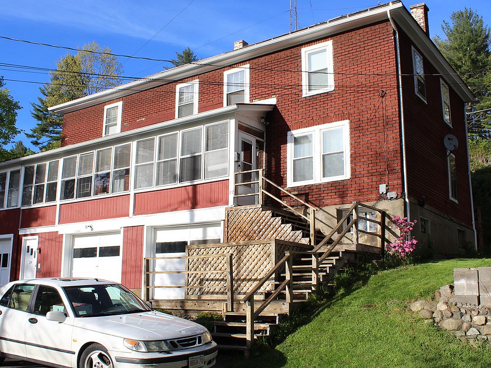 2nd image of 27 Oak St