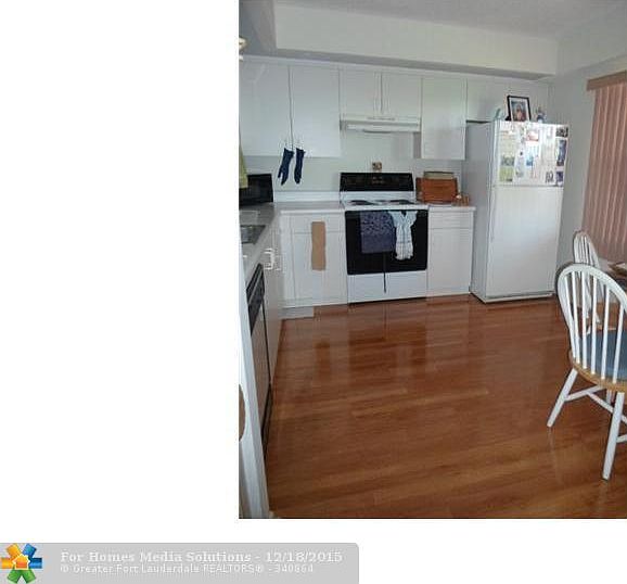 2nd image of 571 SW 142nd Ave APT 407