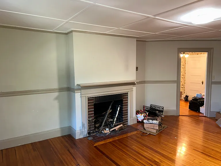 101 Vaughan St #3 — Photo 3