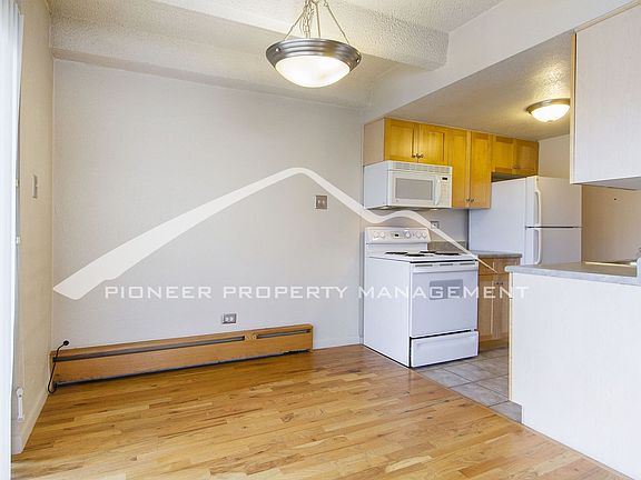 3rd image of 200 N Pearl St APT 302