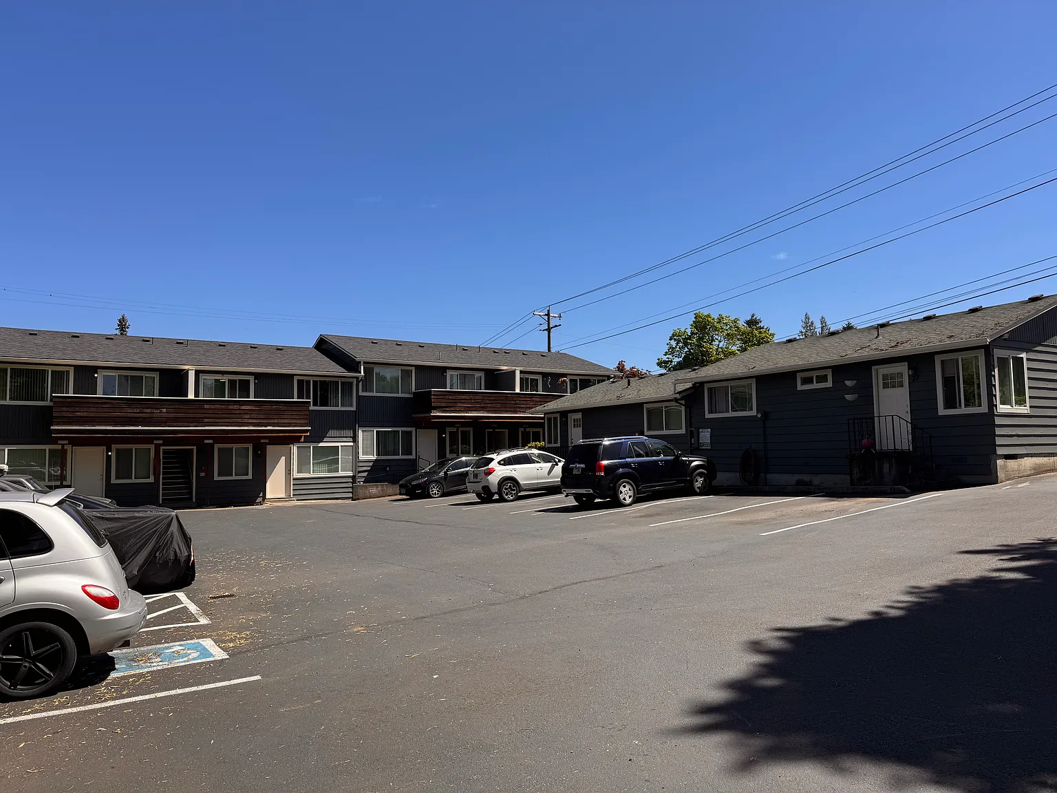 Oregon City Plaza — Photo 2