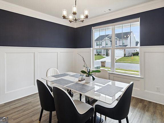 2nd image of 103 Big Cypress Ct