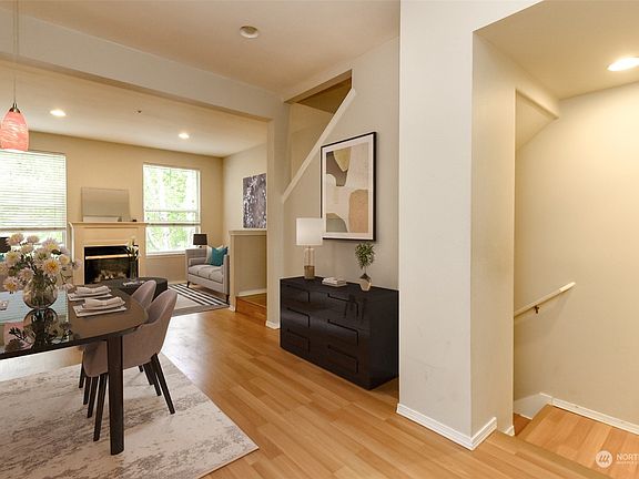 5th image of 2309 Milton Way #H