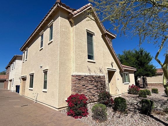2nd image of 14072 W Country Gables Dr