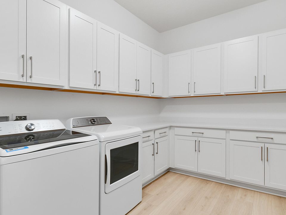 1st image of 5479 SW Pomegranate Way