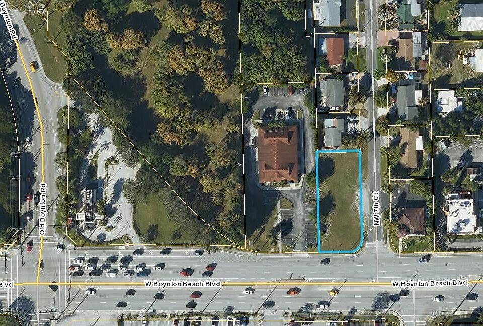 2nd image of 711 W Boynton Beach Boulevard