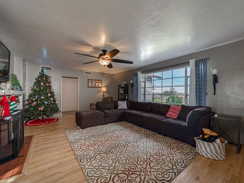 757 W Evan Hewes Hwy El Centro CA Zillow