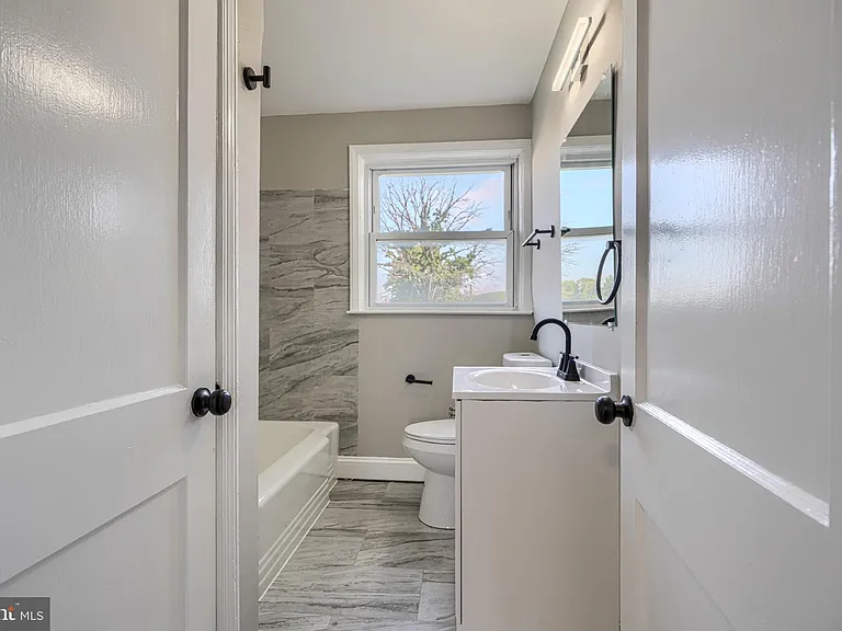 1207 Dalton Rd — Photo 12
