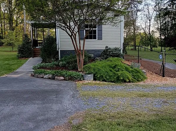 317 Seabolt Hollow Rd SE, Fairmount, GA 30139