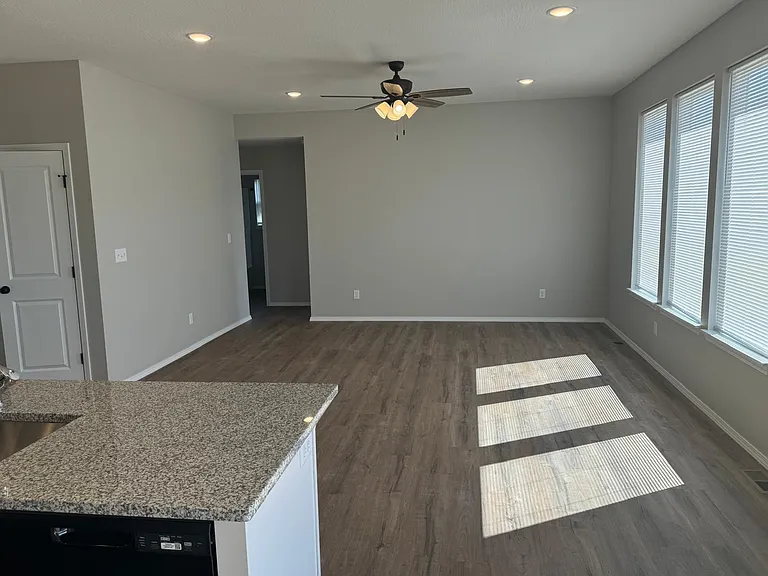2993 N Nixon Ave — Photo 20