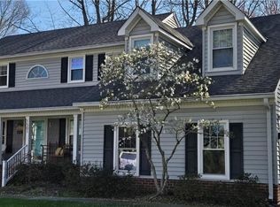 1501 Birch Leaf Rd, Chesapeake, VA 23320