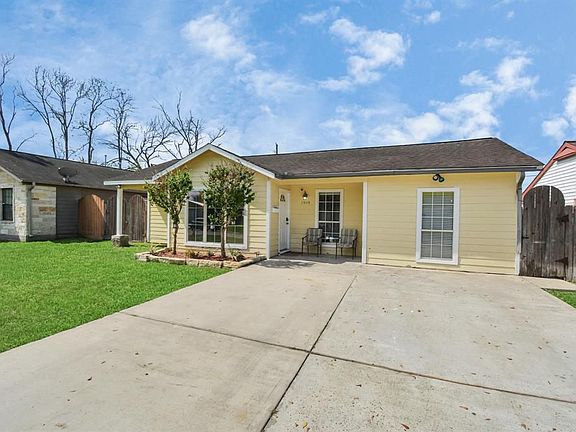 5th image of 1404 Briarwood Dr
