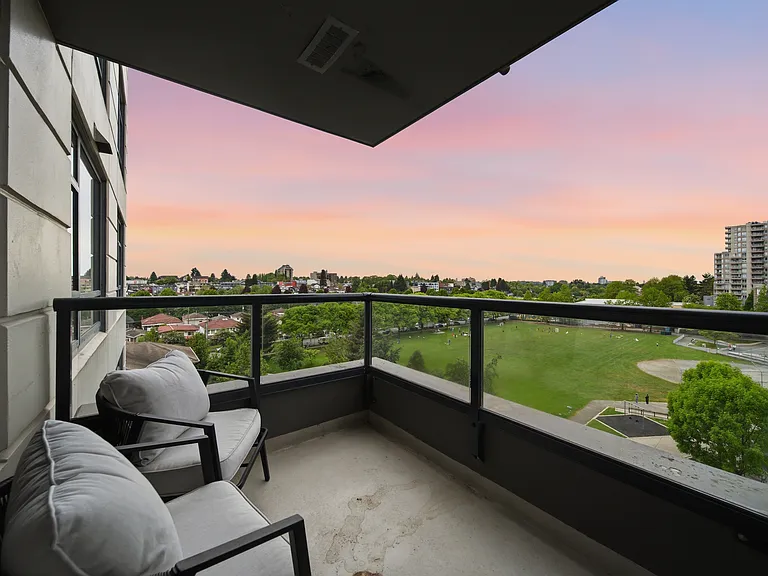 3520 Crowley Dr — Photo 7