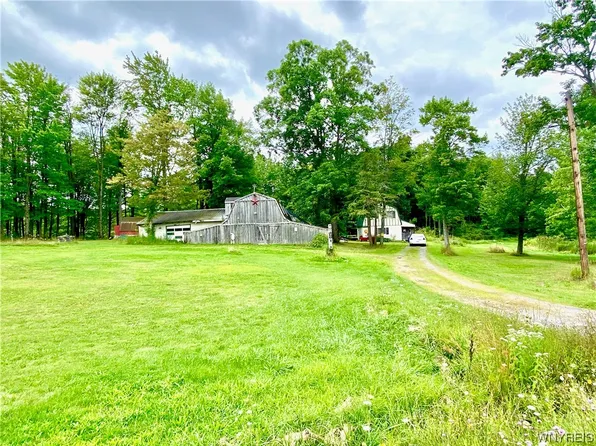 1888 Church Rd, Darien Center, NY 14040